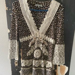Lace/leopard stretch print Tunic